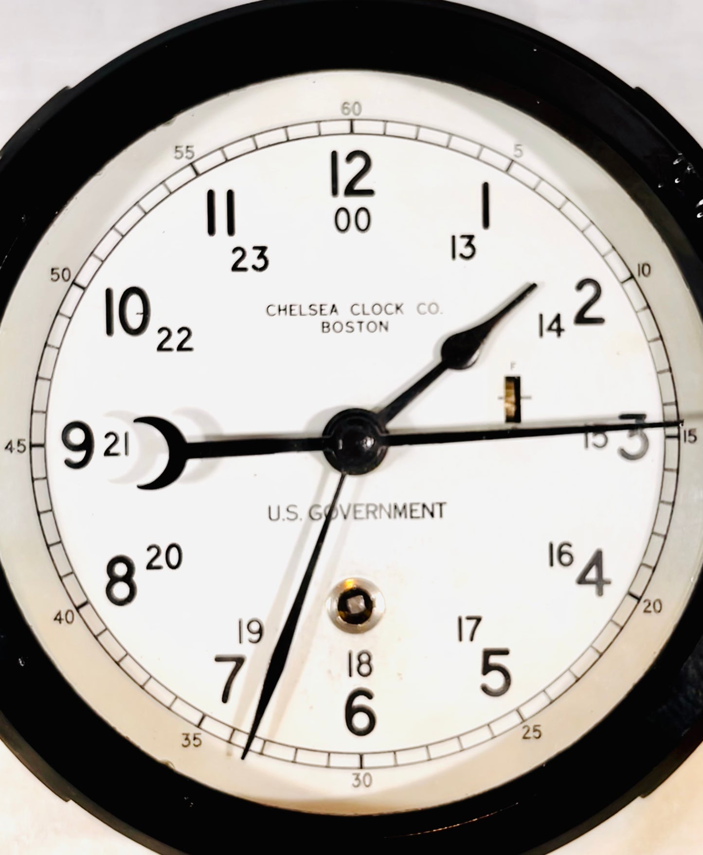 Chelsea U.S.S. Monrovia 6" dial 12 hour Military US Government Navy Ships Clock circa 1954