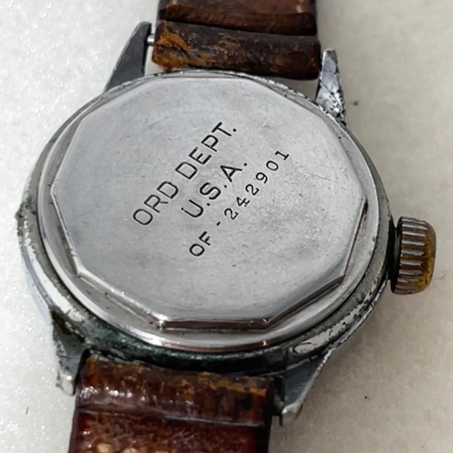 Vintage Elgin U.S. Military Issue WW2 War Era ALL ORIGINAL Ord Dept 554 Manual Wind Wrist Watch