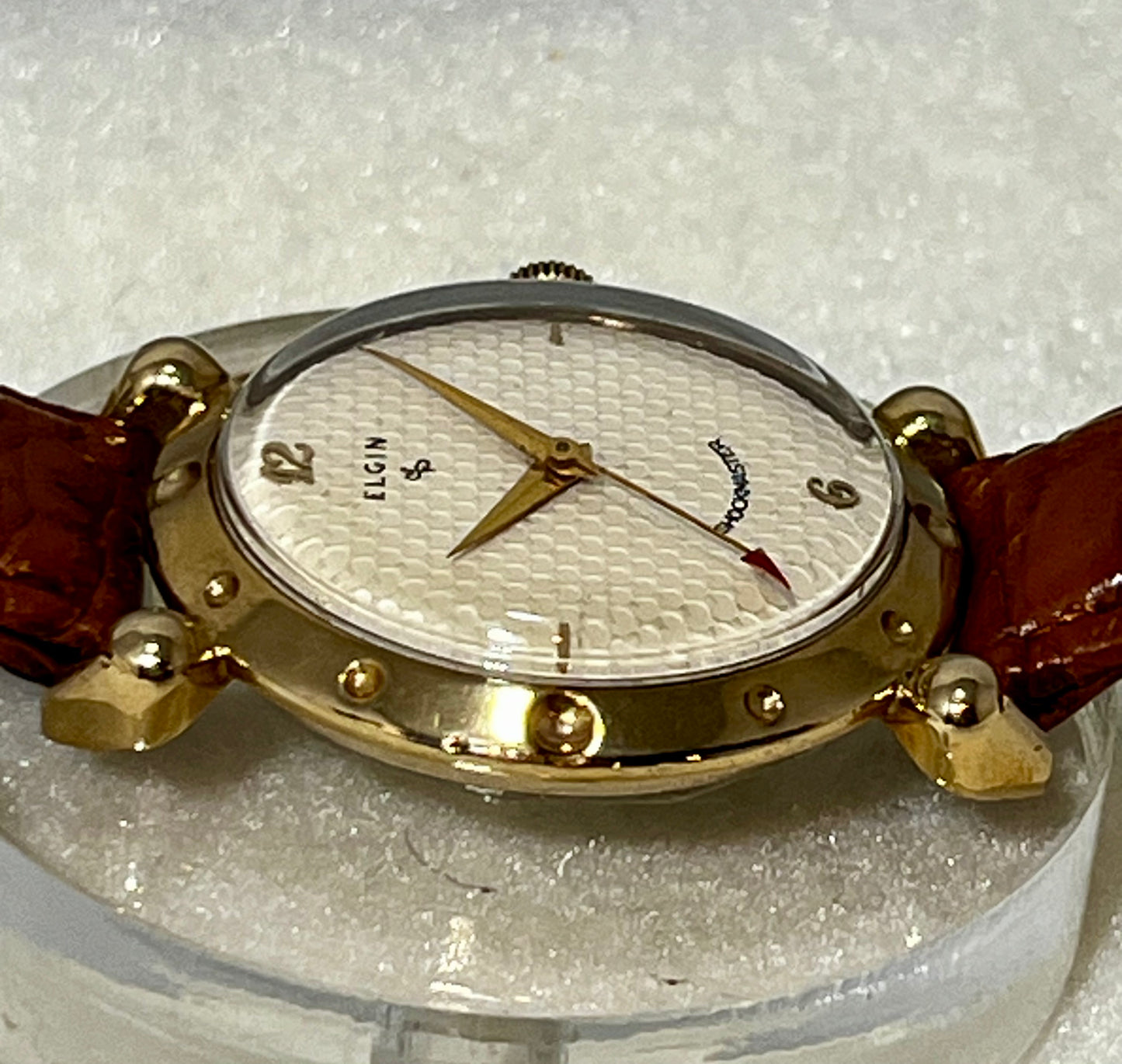 Vintage Elgin Shockmaster Boatswain 17 jewel Manual Wind Wrist Watch