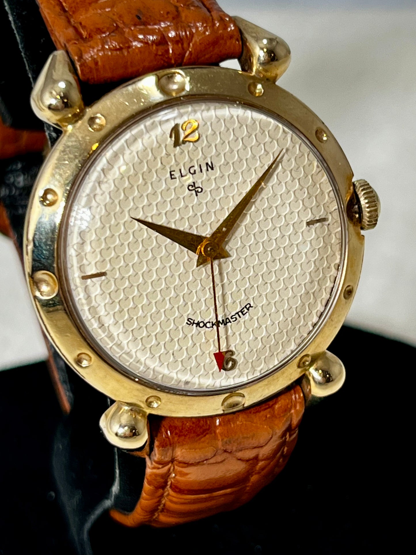 Vintage Elgin Shockmaster Boatswain 17 jewel Manual Wind Wrist Watch