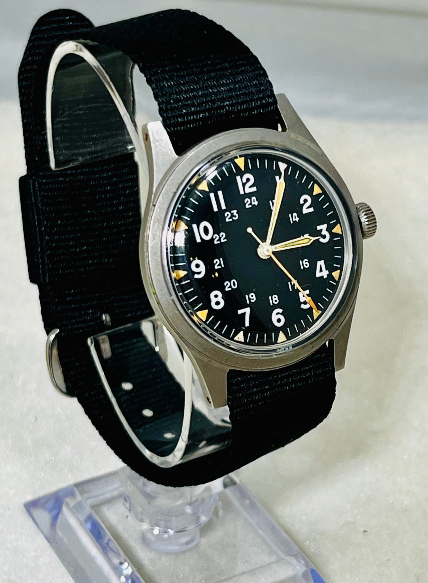 Vintage Benrus Pilot Military Issue 1965 Vietnam War Era Manual Wind Wrist Watch