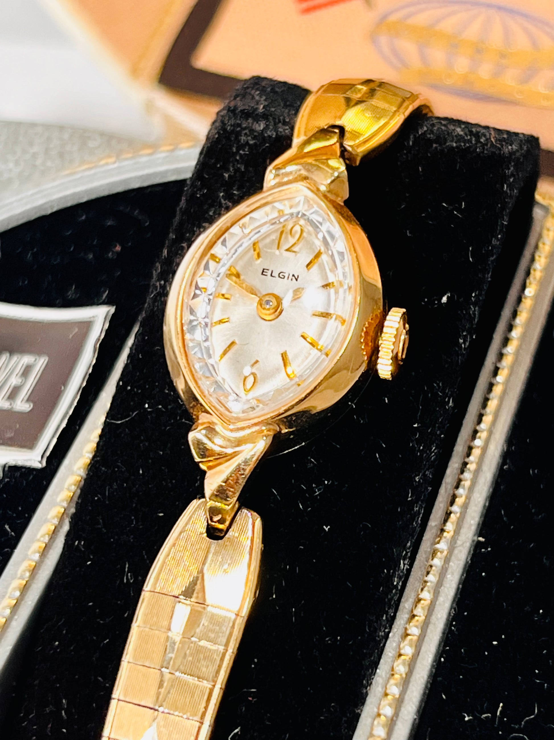 Ladies Elgin New Old Stock Wrist Watch
