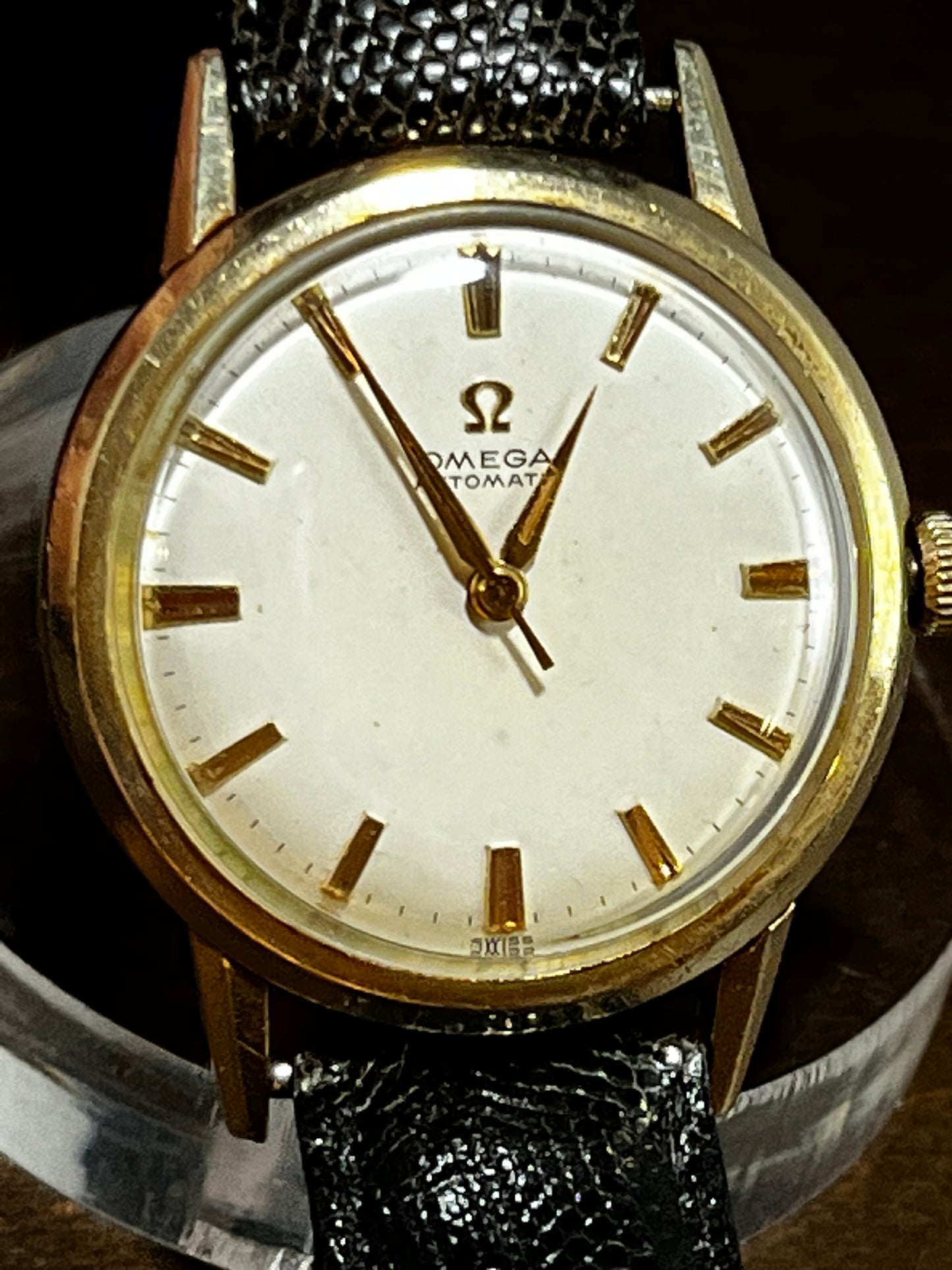 Vintage Omega 17 jewel 10K GF Bezel Cal 470 Classic Round Automatic Wrist Watch