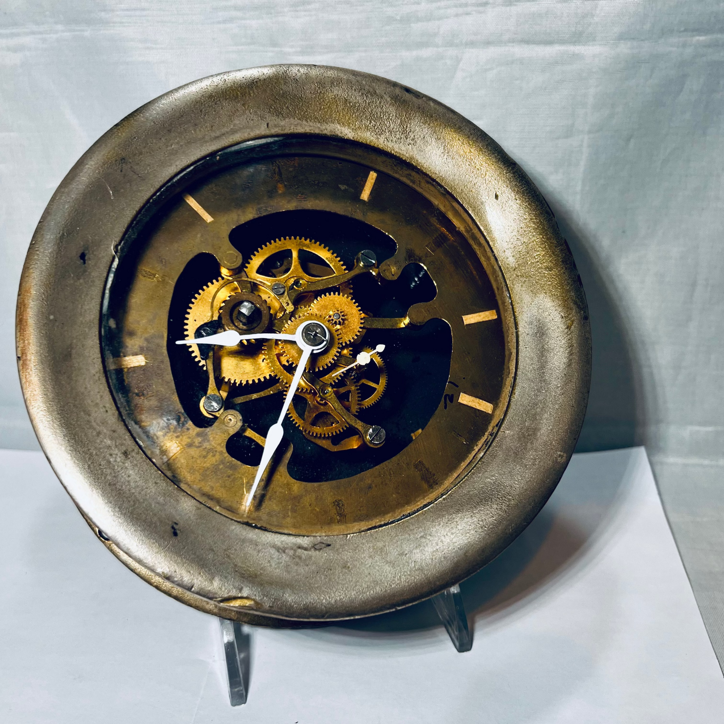 Seth Thomas WW2 Ship's Clock skeletonized Navy "Ship Art"  5.5 inch Diameter Case
